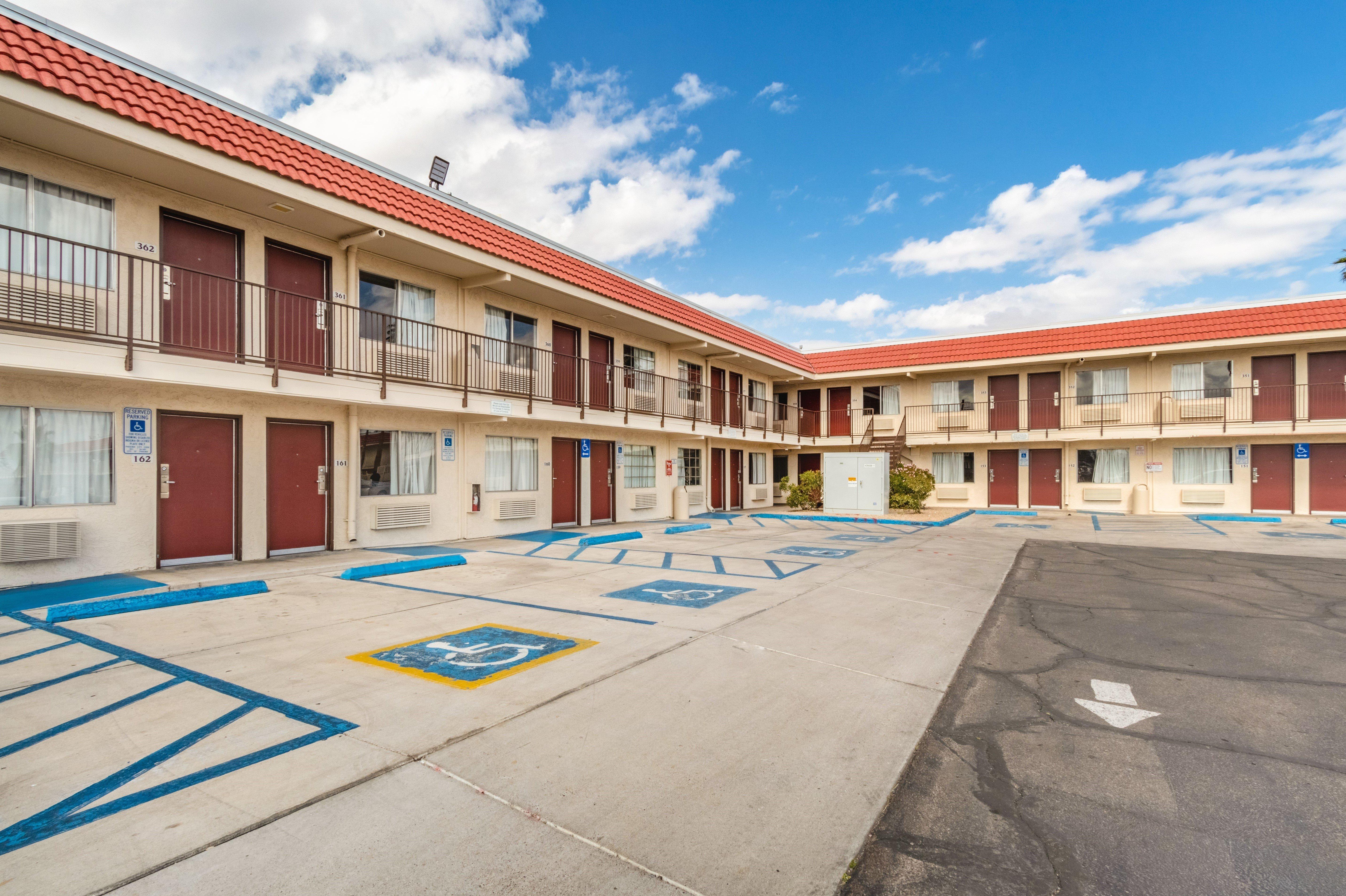 Red Roof Inn Phoenix- Midtown Eksteriør bilde
