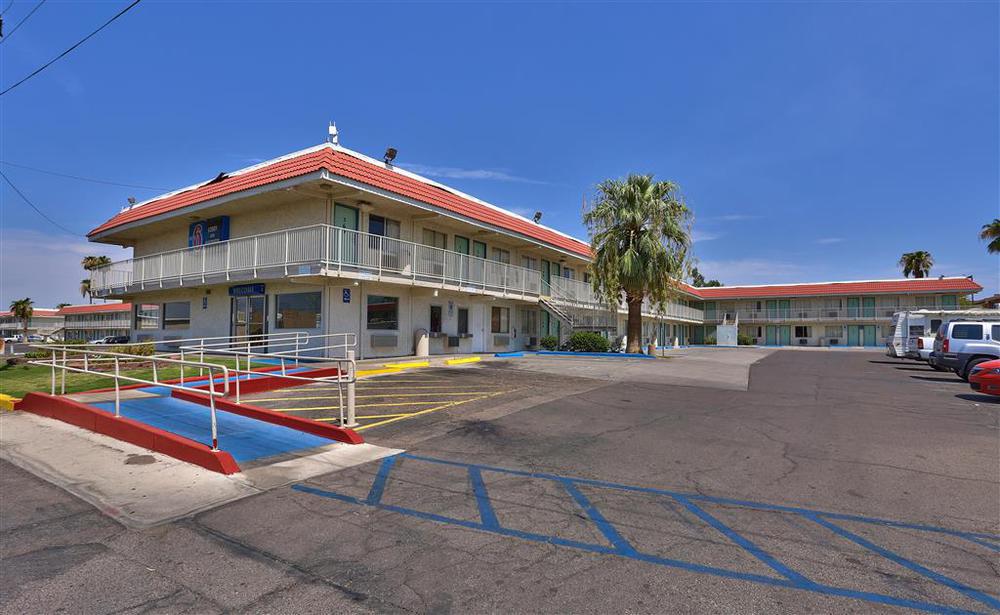 Red Roof Inn Phoenix- Midtown Eksteriør bilde