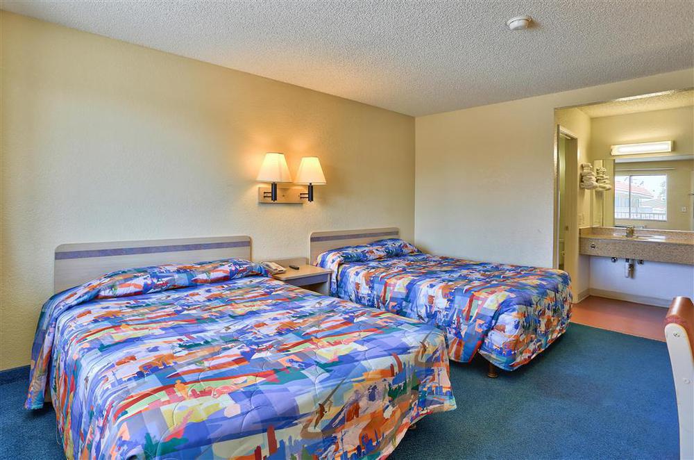 Red Roof Inn Phoenix- Midtown Rom bilde